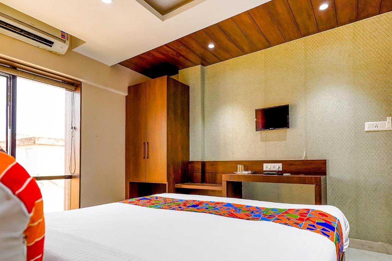 Hotel Fabhotel Eros 211-Nr Sreebhumi Kolkata加尔各答
