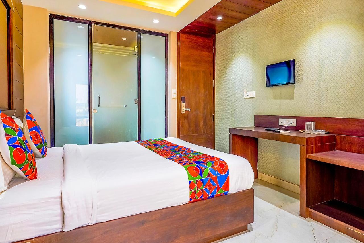 Fabhotel Eros 211-Nr Sreebhumi 3*加尔各答