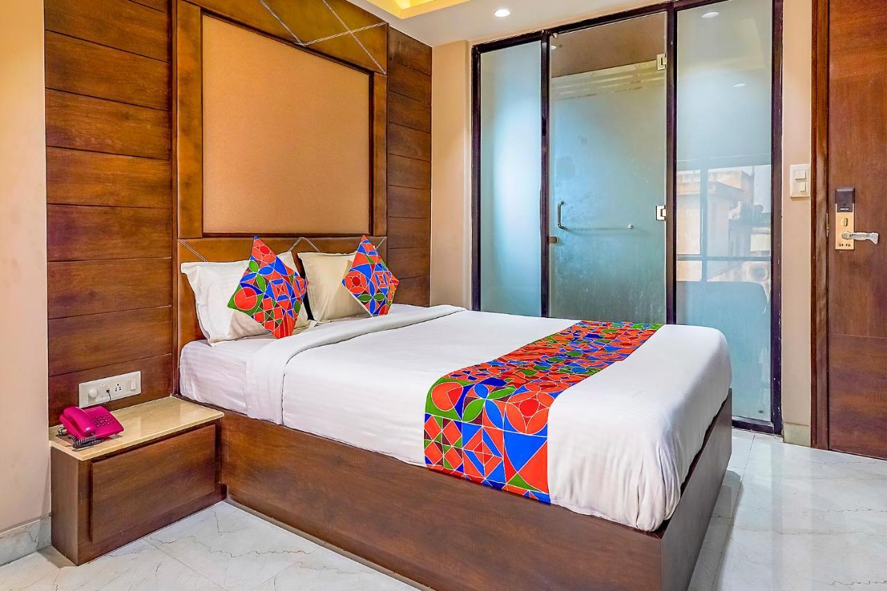 埃洛斯Fabhotel酒店211-Nr Sreebhumi 3*